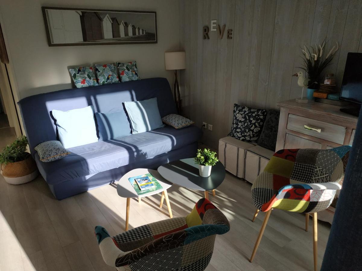 Charmant Appartement A 350M De La Plage Et Du Port Fréjus Exterior foto
